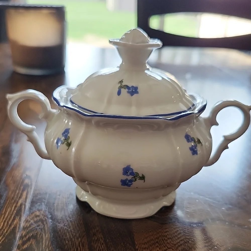 MZ CZECHOSLOVAKIA Floral White and Blue Ceramic Sugar Bowl